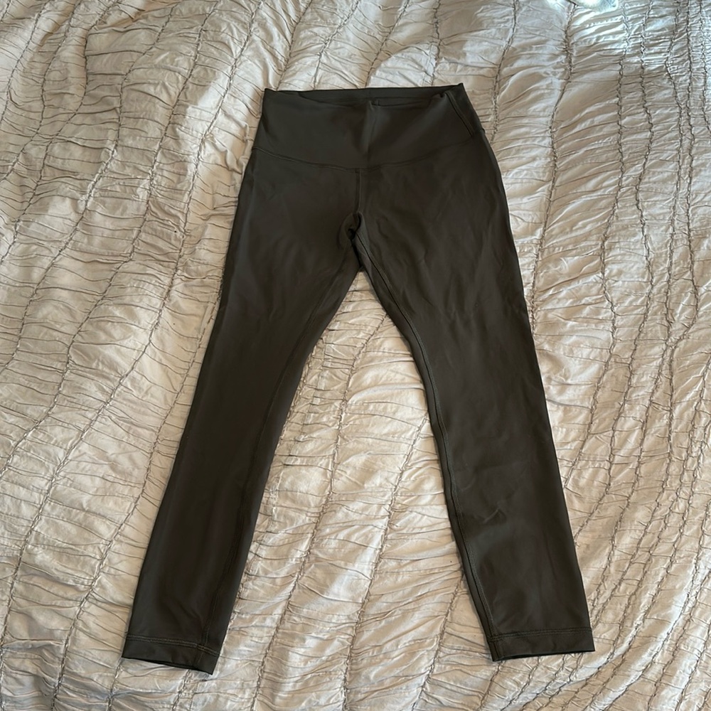 lululemon Wunder train